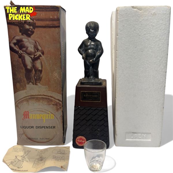 Vintage Mannequin Liquor Dispenser (Cordless Electric)