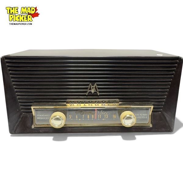 1955 Motorola Golden Voice Model MK-66X Radio