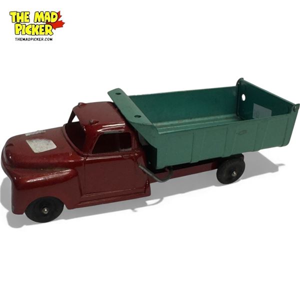 Vintage Structo Dump Truck