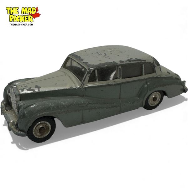 Vintage Dinky Toys Rolls-Royce Silver Wraith 150 Diecast Car