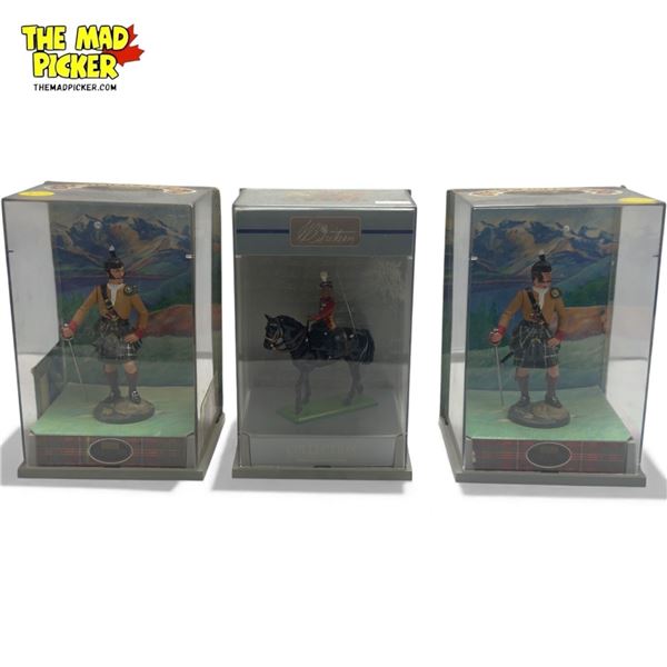 3x Vintage Britains Toys Hand Painted Figurines