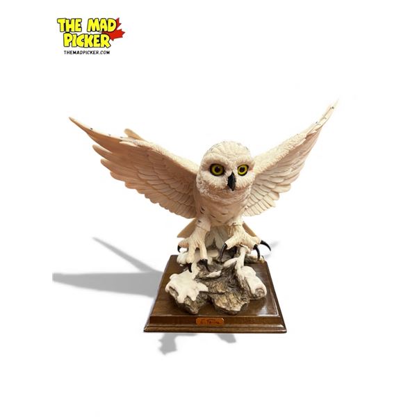 E. Farina Italian Made Snowy Owl Figurine