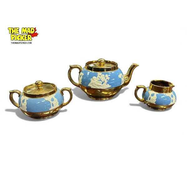 3x Vintage Gibson Items: Teapot, Creamer, & Sugar Bowl