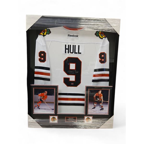Bobby Hull #9 "The Golden Jet" Chicago Black Hawks Stanley Cup Champion "HOF 1983" Hand-Autographed 