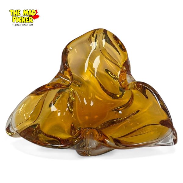 Vintage Amber Chalet Art Glass Three Leaf Bowl 3.5" Tall