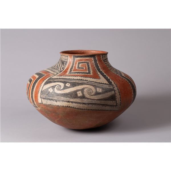 Massive Polychrome Tonto Olla, Ca 1340 - 1450 AD