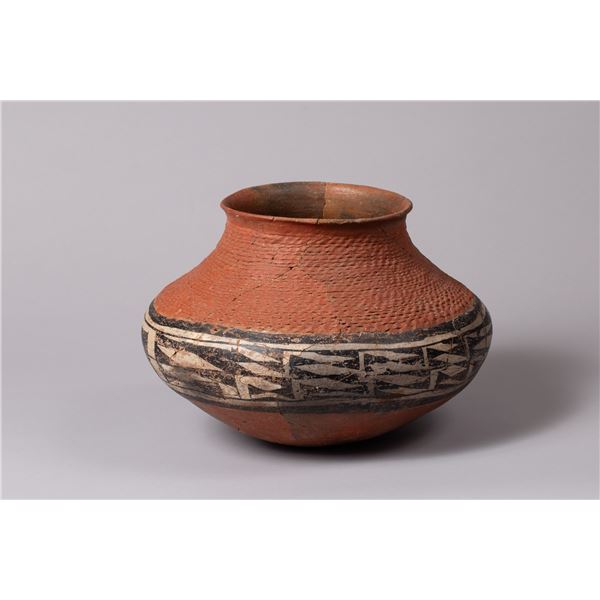 Superb Polychome Gila Corrugated Olla, Ca 1300 - 1450 AD