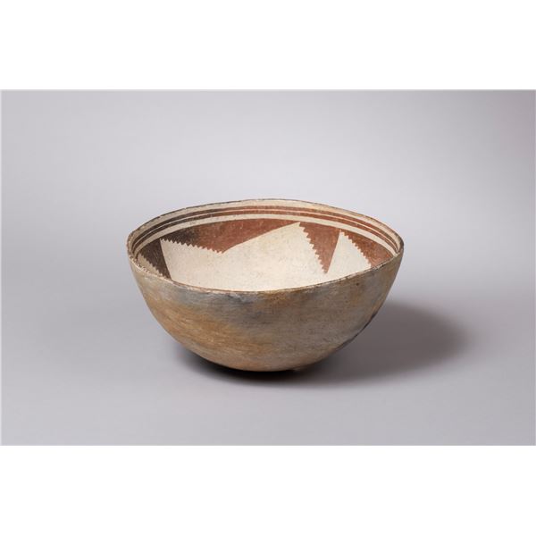 Fine Geometric Mimbres Bowl, Ca 1000 - 1130 AD