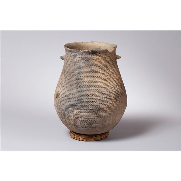 Large Tularosa Corrugated Olla  Ancestral pueblo (Anasazi), Tularosa Style, Ca 1150 - 1325 AD