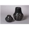 Image 2 : Pair of Santa Clara Blackware Pottery