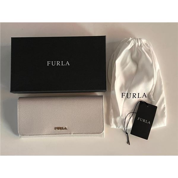 Furla Babylon XL Bifold Wallet