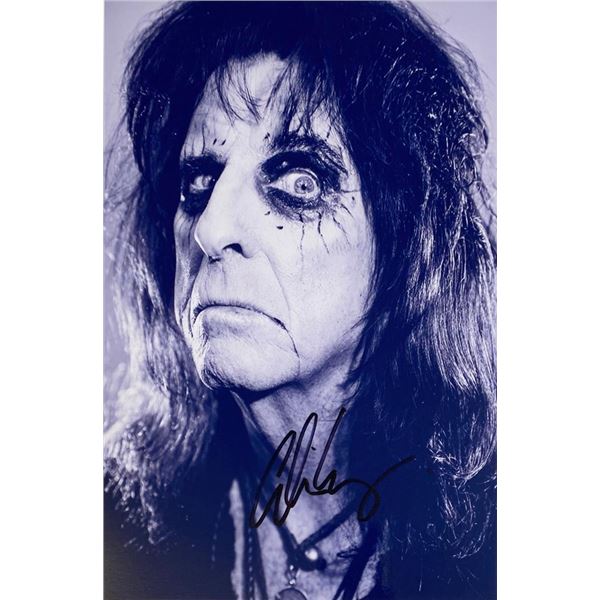 Rocker Alice Cooper facsimile signed photo