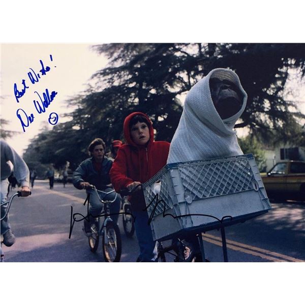 E.T. the Extra-Terrestrial Henry Thomas and Dee Wallace signed movie photo
