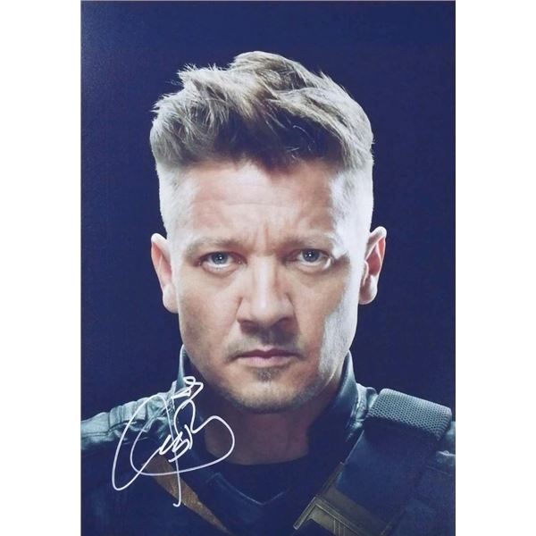 Jeremy Renner facsimile signed photo