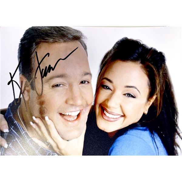 The King of Queens Kevin James facsimile signed photo
