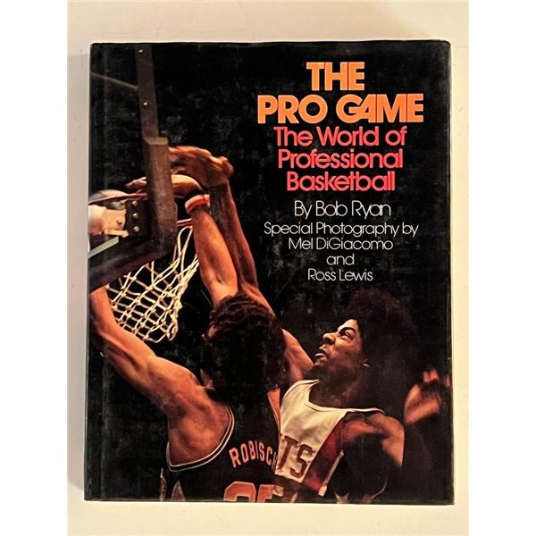 Bob Ryan The Pro Game The World of Prefessional Basketball 1975
