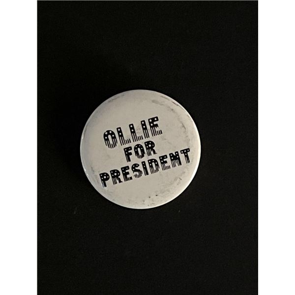 Vintage Ollie for President Pin