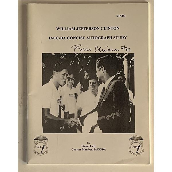 William Jefferson Clinton Concise Autograph Study