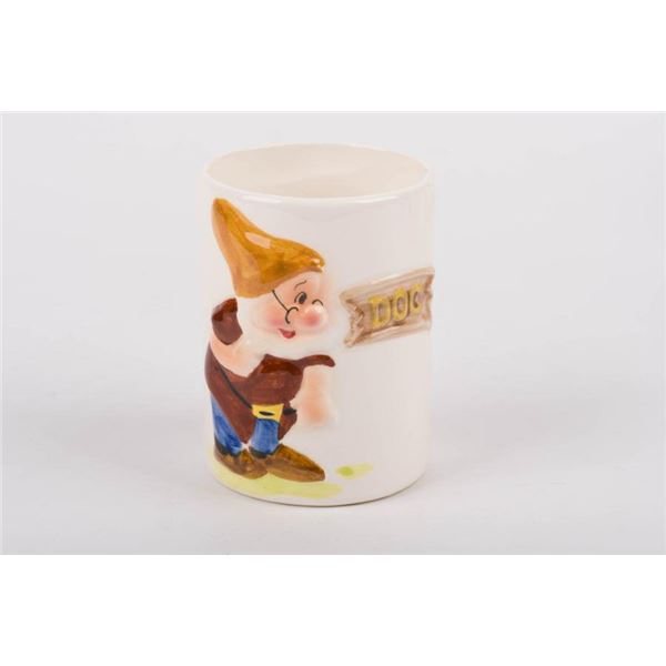 A "Snow White" Doc Ceramic Cup.