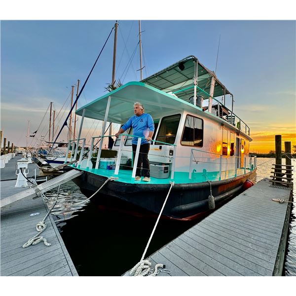 Louisiana PRIVATE BOAT ( 4 people) Cajun Queen Fishing Adventures