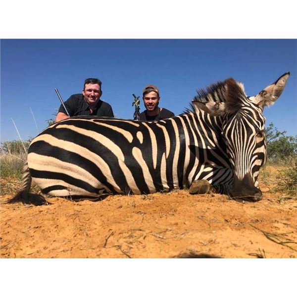 South African - Animal Print Safari for 2 Hunters ( Big Bull Giraffe & Burchells Zebra)