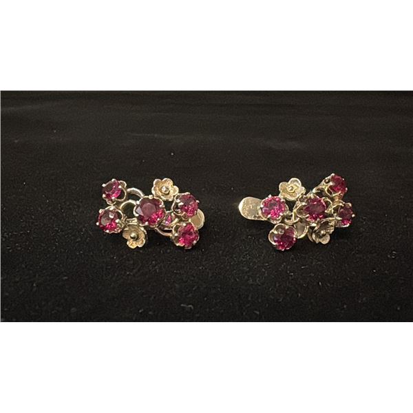 PAIR APPROX 10K EARRINGS SET WITH RUBIES (4.8G)