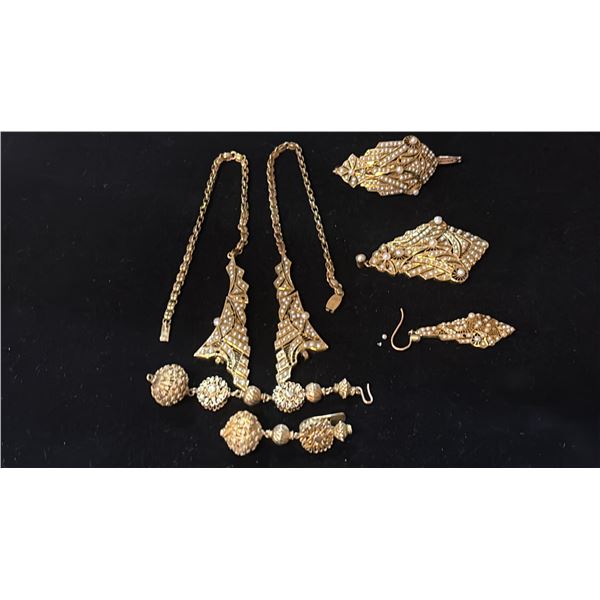 MISC GOLD JEWELRY (49.9G)