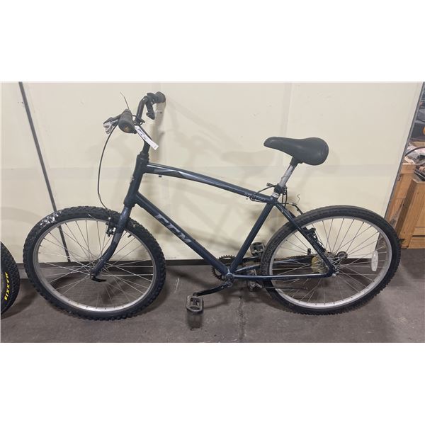 CCM WESTON BLUE 7 SPEED TILT FRAME HYBRID STYLE MOUNTAIN BIKE