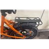 Image 4 : Y20 ORANGE ELECTRIC FOLDABLE E-BIKE WITH CHARGER - 75 KM RANGE, HYDRAULIC DISC BRAKES, 7 LEVELS,