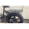 Image 4 : Y20 GREY ELECTRIC FOLDABLE E-BIKE WITH CHARGER - 75 KM RANGE, HYDRAULIC DISC BRAKES, 7 LEVELS,
