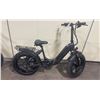 Image 5 : Y20 GREY ELECTRIC FOLDABLE E-BIKE WITH CHARGER - 75 KM RANGE, HYDRAULIC DISC BRAKES, 7 LEVELS,