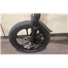 Image 3 : JETSON BLACK SINGLE SPEED FRONT SUSPENSION ELECTRIC BIKE WITH LUGGAGE RACK & FULL DISC BRAKES *HAS