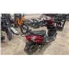 Image 2 : GIO RED ELECTRIC RIDE ON SCOOTER *NO KEYS, HAS BATTERY & CHARGER, FLAT TIRES*