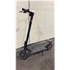 Image 2 : 5TH WHEEL BLACK AND GREY  ELECTRIC SCOOTER *NO KEY OR CHARGER*