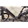 Image 2 : 5TH WHEEL BROWN 7 SPEED FRONT SUSPENSION ELECTRIC BIKE WITH FULL DISC BRAKES