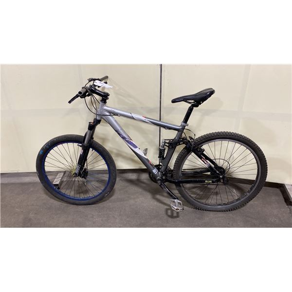KHS SILVER 21 SPEED MOUNTAIN BIKE WITH FRONT SUSPENSION AND DISC BRAKES
