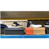 Image 5 : LOT OF 22 PAIRS OF SPORTING SHOES *ASSORTED SIZES*