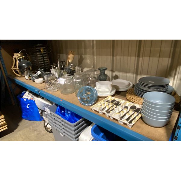SHELF OF ASSORTED HOME/KITCHEN ITEMS INCLUDING CUTLERY SETS, DISH SETS, JARS, MORTAR & PESTLES,