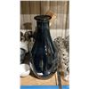 Image 6 : SHELF OF ASSORTED HOME/KITCHEN ITEMS INCLUDING CUTLERY SETS, DISH SETS, JARS, MORTAR & PESTLES,