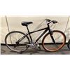 Image 2 : DEVINCI STOCKHOLM BLACK 18 SPEED MOUNTAIN BIKE