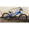 Image 3 : 2 YOUTH BIKES: STONE RIDGE ROAD PRO GREEN 6 SPEED FULL SUSPENSION MOUNTAIN BIKE & TREK MT60 6 SPEED