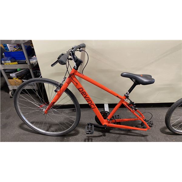DEVINCI MILANO ORANGE BIKE FRAME *NEEDS REPAIR*