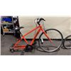 Image 2 : DEVINCI MILANO ORANGE BIKE FRAME *NEEDS REPAIR*