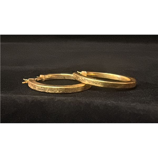 PAIR APPROX 14K HOOP EARRINGS (4.9G)