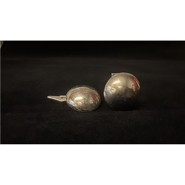 PAIR SILVER CUFFLINKS (8.5G)