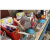 Image 2 : BASKET OF ASSORTED KITCHEN UTENSILS, & NEW RETAIL KITCHEN PRODUCTS *BASKET INCLUDED*