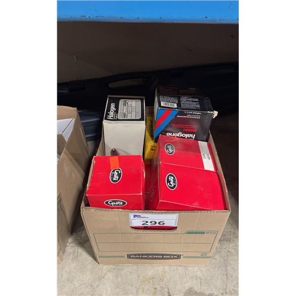 BOX OF ASSORTED GROTE COMMERCIAL VEHICLE PARTS & HALOGEN LIGHTS