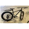 Image 2 : NORTHROCK BLACK 10 SPEED FAT TIRE BIKE WITH FULL DISC BRAKES