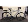 Image 2 : NORCO INDIE GREY 24 SPEED ROAD BIKE WITH FULL DISC BRAKES *CHAIN ASSEMBLY REQUIRES REPAIR*