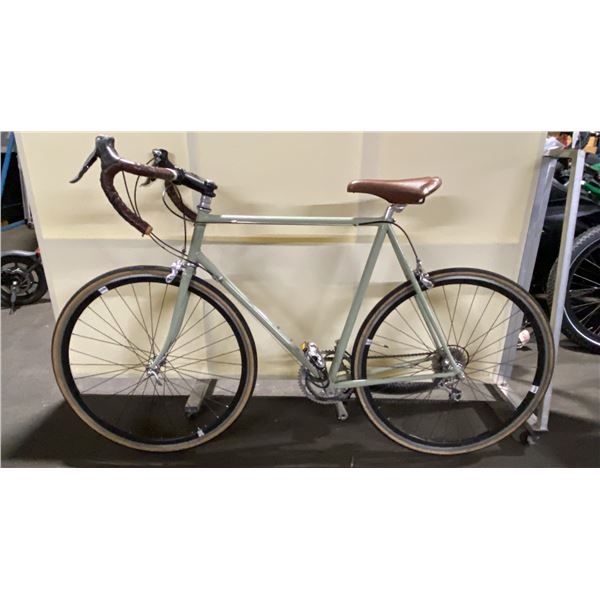 NO NAME GREEN 18 SPEED VINTAGE STYLE ROAD BIKE